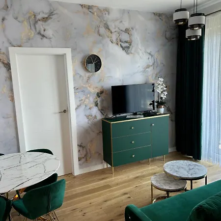 Brand New !!! Baltic Marina Residence Sauna & Fitness Apartments- Royal Green Apartments, Ferienwohnung Polnische Ostsee-3