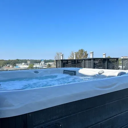 Brand New !!! Baltic Marina Residence Sauna & Fitness Apartments- Royal Green Apartments, Ferienwohnung Polnische Ostsee-2